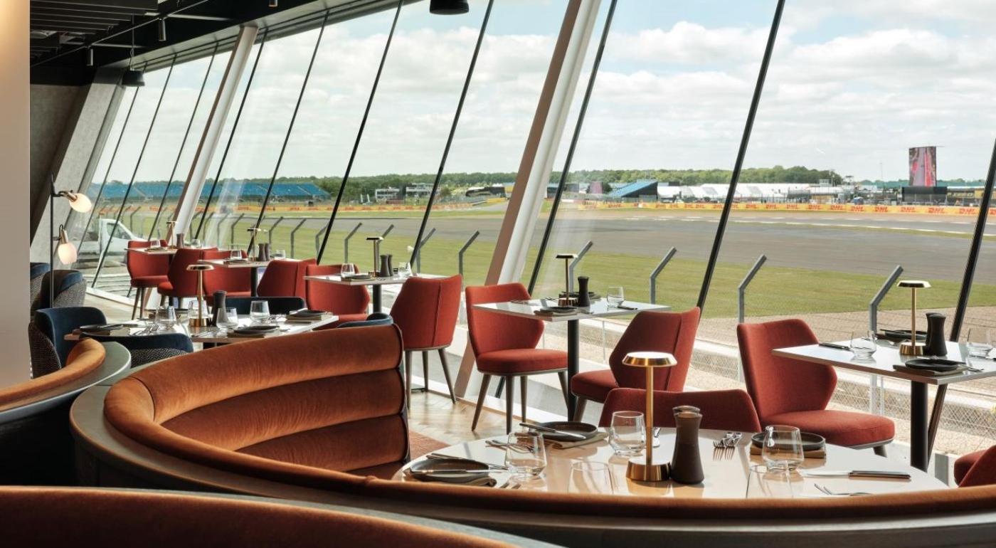 Escapade Silverstone Towcester Exterior photo